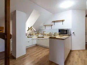 Pronájem bytu 2+kk, Klecany - Klecánky, Povltavská, 89 m2
