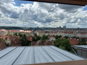Pronájem bytu 2+kk, Praha, Hradešínská, 47 m2