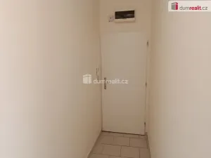 Pronájem bytu 1+kk, Praha - Strašnice, Za poštou, 28 m2