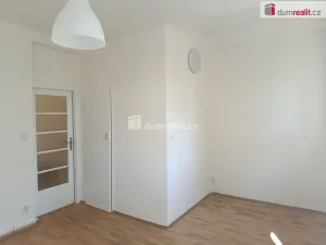 Pronájem bytu 2+kk, Praha - Bubeneč, Ve struhách, 45 m2