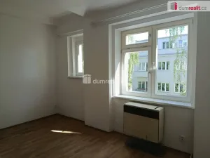 Pronájem bytu 2+kk, Praha - Bubeneč, Ve struhách, 45 m2