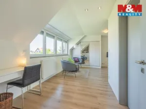 Prodej rodinného domu, Praha - Suchdol, K Roztokům, 160 m2