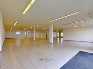 Pronájem obchodního prostoru, Uničov, Šumperská, 450 m2