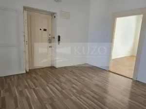 Pronájem bytu 4+1, Praha, Na Březince, 119 m2