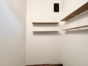 Pronájem bytu 1+1, Hodonín, Velkomoravská, 32 m2