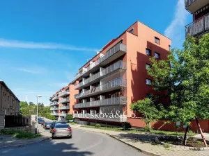 Prodej bytu 4+kk, Praha - Záběhlice, Podle náhonu, 136 m2