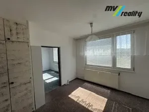 Pronájem bytu 1+1, Liberec, Zámecký vrch, 36 m2