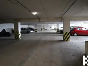Prodej garážového stání, Praha - Modřany, K otočce, 801 m2