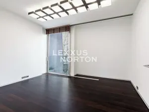 Pronájem bytu 6+kk a větší, Praha - Smíchov, Na Hřebenkách, 297 m2