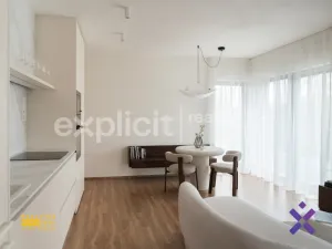 Pronájem bytu 2+kk, Zlín, Tyršovo nábřeží, 51 m2