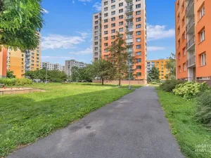 Pronájem bytu 2+kk, Pardubice, Bartoňova, 41 m2