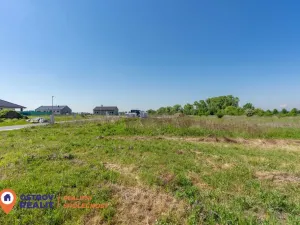 Prodej pozemku pro bydlení, Újezd, 768 m2