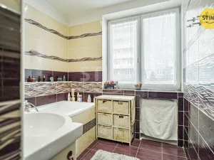 Prodej bytu 4+1, Karviná, V Aleji, 75 m2