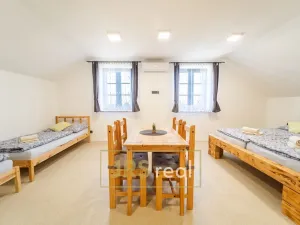 Prodej ubytování, Drnholec, 538 m2