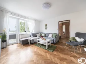 Prodej bytu 3+1, Mnichovo Hradiště, Víta Nejedlého, 71 m2