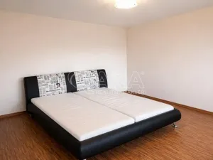 Prodej bytu 3+1, Slapy, 95 m2