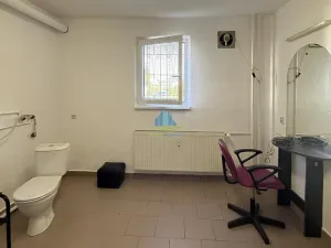 Pronájem obchodního prostoru, Františkovy Lázně, Otakara Březiny, 15 m2