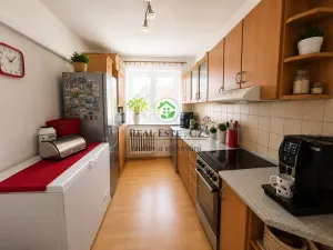Prodej bytu 3+1, Oslavany, Moravská, 80 m2