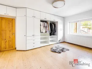 Prodej rodinného domu, Babice, Na Návsi, 207 m2