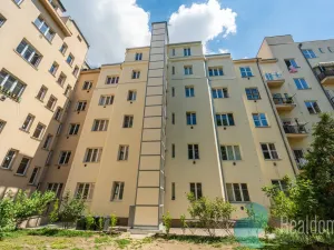 Prodej bytu 2+kk, Praha, U pošty, 35 m2