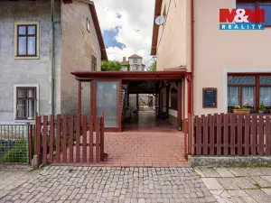 Prodej ubytování, Brandýs nad Orlicí, Husova, 340 m2