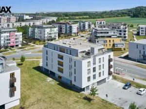 Prodej bytu 1+kk, Hradec Králové - Třebeš, Svatojánská, 33 m2