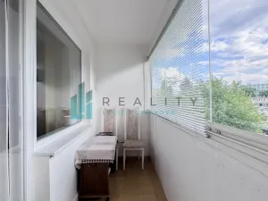 Prodej bytu 4+1, Hodonín, třída Bří Čapků, 73 m2