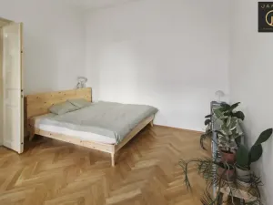 Pronájem bytu 2+kk, Praha - Bubeneč, Korunovační, 50 m2