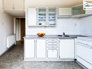 Pronájem bytu 2+1, Cheb, Písečná, 50 m2