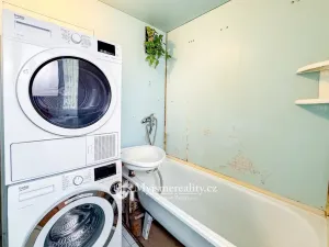 Prodej bytu 3+1, Znojmo, Dukelských bojovníků, 70 m2