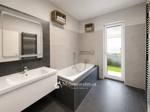 Pronájem rodinného domu, Kuchařovice, 8.Května, 110 m2