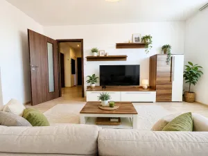 Prodej bytu 3+1, Benešov, Ladova, 68 m2