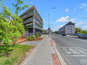 Pronájem bytu 2+kk, Hradec Králové, Pražská třída, 60 m2