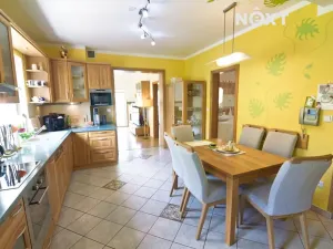 Prodej rodinného domu, Tábor, 431 m2