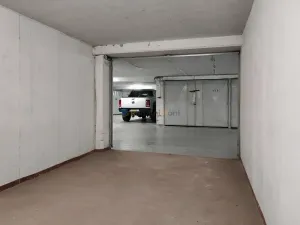 Prodej garáže, Praha - Stodůlky, Nušlova, 18 m2