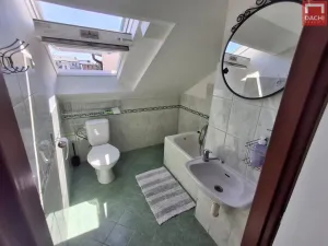 Pronájem bytu 1+kk, Olomouc, U podjezdu, 34 m2