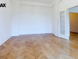 Prodej bytu 2+1, Praha - Bubeneč, náměstí Interbrigády, 95 m2