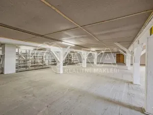 Prodej výrobních prostor, Stod, Domažlická, 9000 m2