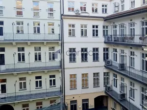 Pronájem kanceláře, Praha, Václavské náměstí, 466 m2