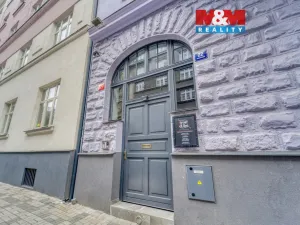 Prodej obchodního prostoru, Karlovy Vary, Foersterova, 952 m2