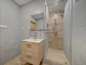 Pronájem bytu 2+1, Jindřichův Hradec - Jindřichův Hradec II, sídliště U Nádraží, 50 m2
