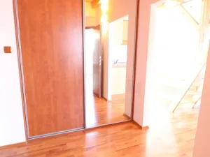 Pronájem bytu 2+kk, Hradec Králové - Pražské Předměstí, Nerudova, 65 m2