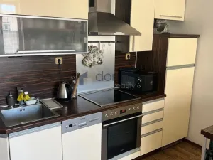 Pronájem bytu 2+kk, Praha, Černokostelecká, 47 m2