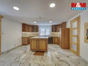 Prodej rodinného domu, Děpoltovice - Nivy, 250 m2