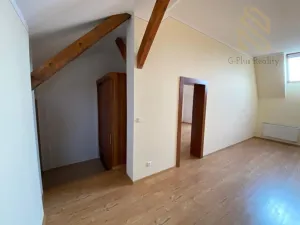 Pronájem bytu 2+1, Louny, Na Valích, 79 m2