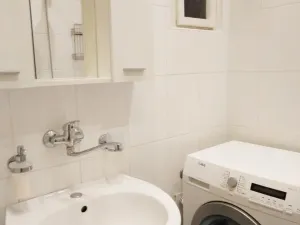 Prodej bytu 1+1, Praha - Karlín, Křižíkova, 46 m2