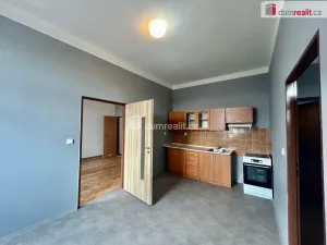 Pronájem bytu 2+1, Kolín - Kolín V, Ovčárecká, 86 m2