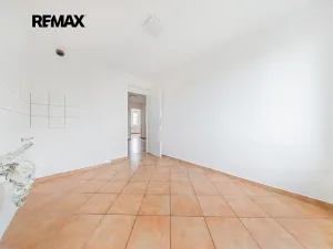Prodej bytu 3+1, Zlonice, Pippichova, 87 m2