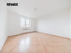 Prodej bytu 3+1, Zlonice, Pippichova, 87 m2