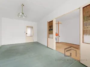 Prodej bytu 3+1, Praha - Vršovice, Uzbecká, 74 m2